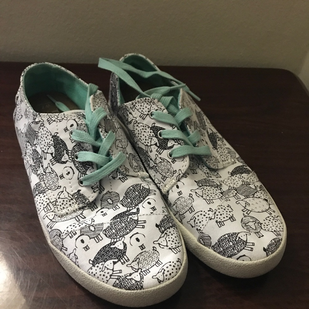 Toms shoes. Made in China